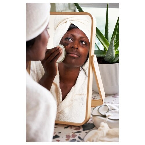 IKEA AKERRATTIKA Reusable cleansing pads with bag, white/green | IKEA Spa accessories | IKEA Home textiles | Eachdaykart