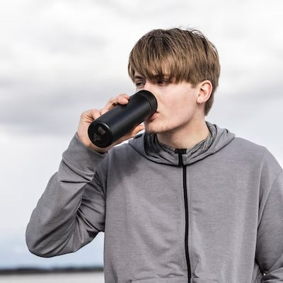 IKEA UNDERSOKA Insulated travel mug, black | IKEA Mugs & cups | IKEA Coffee & tea | Eachdaykart